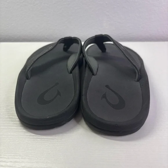 OluKai Size 8 Black Flip Flops Women’s - Picture 4 of 8
